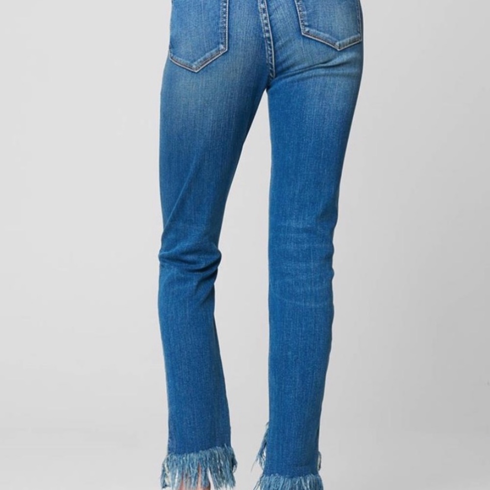 BlankNYC fringe jeans - Picture 2 of 6